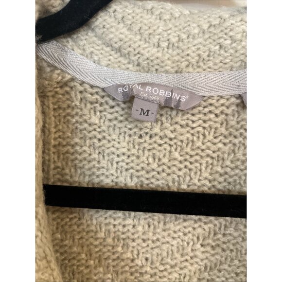 Royal Robbins Women’s Sz Medium Collared Cardigan Cream Covered Buttons - Picture 2 of 10